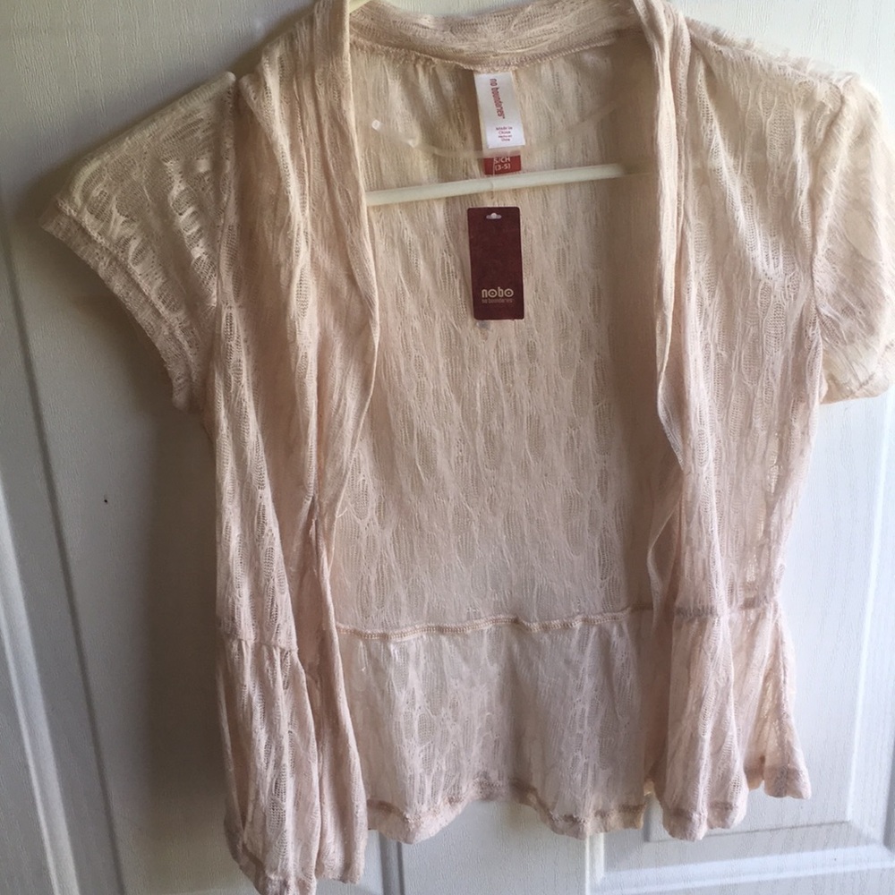 New shirt size s